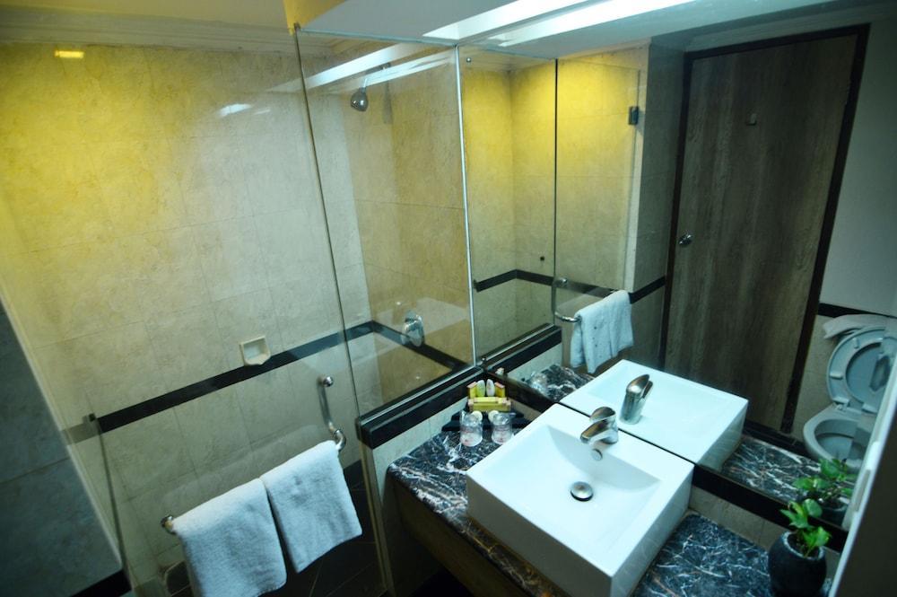 Abadi Hotel Malioboro Yogyakarta By Tritama Hospitality Екстер'єр фото
