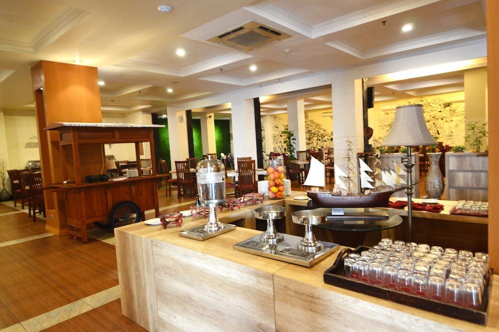 Abadi Hotel Malioboro Yogyakarta By Tritama Hospitality Екстер'єр фото