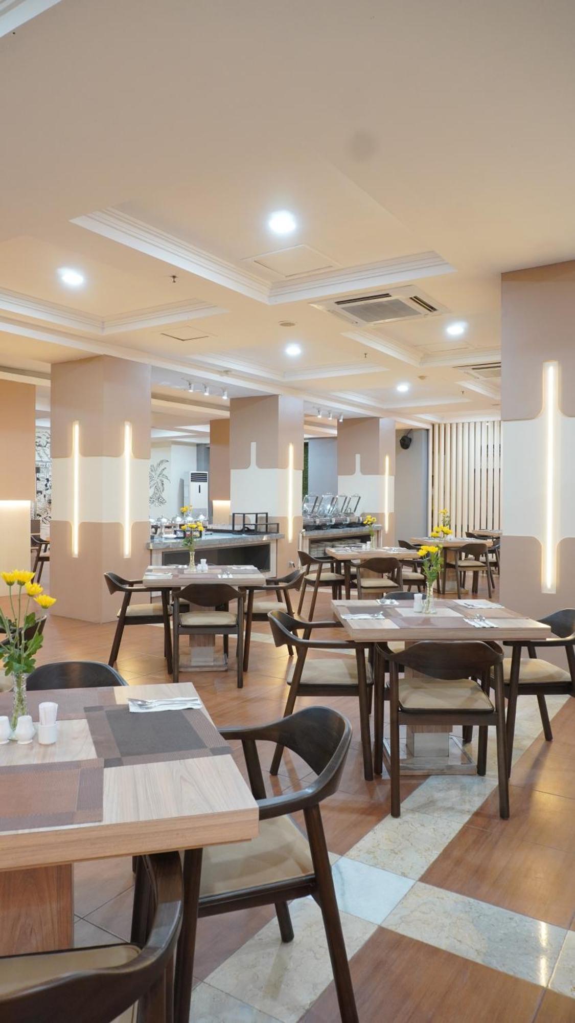 Abadi Hotel Malioboro Yogyakarta By Tritama Hospitality Екстер'єр фото