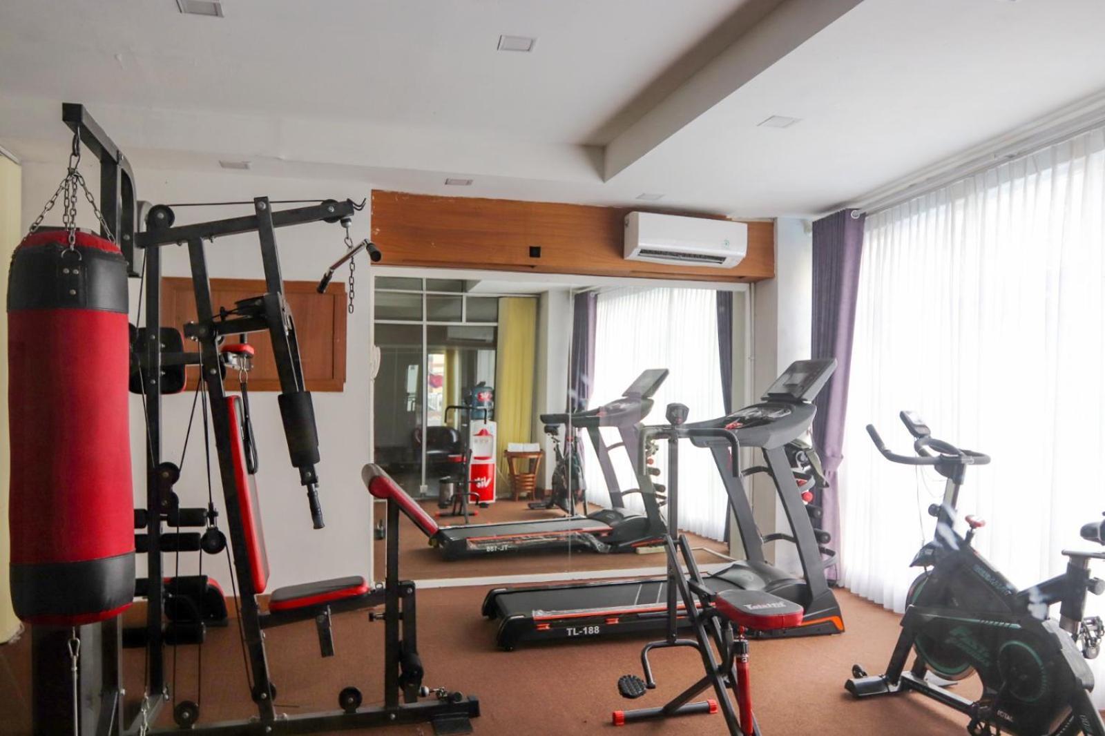 Abadi Hotel Malioboro Yogyakarta By Tritama Hospitality Екстер'єр фото