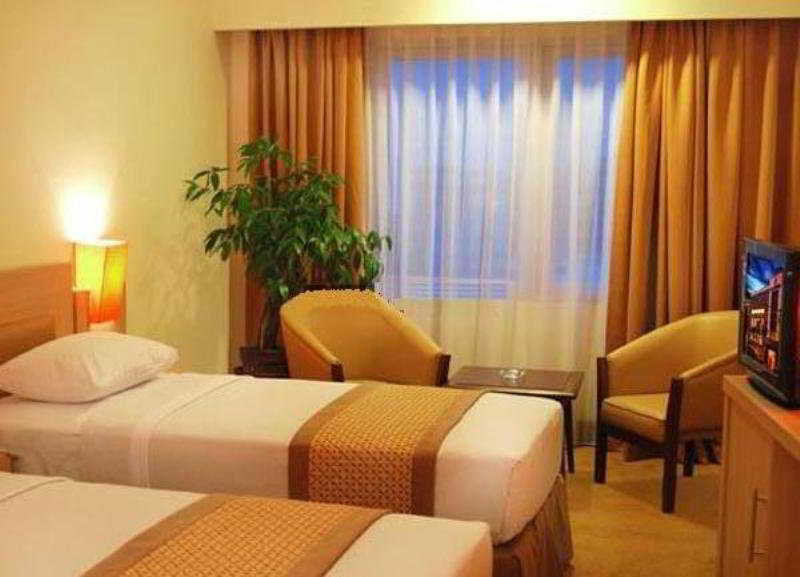Abadi Hotel Malioboro Yogyakarta By Tritama Hospitality Екстер'єр фото