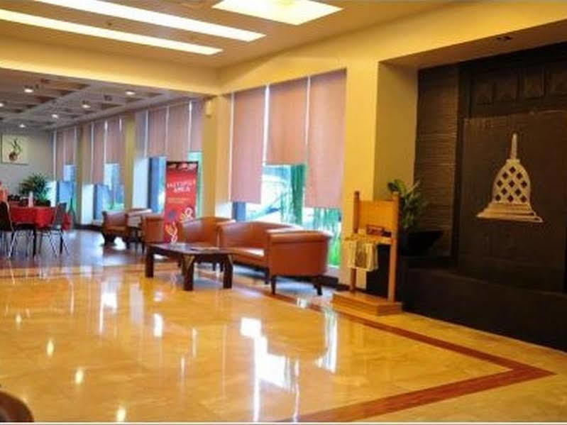 Abadi Hotel Malioboro Yogyakarta By Tritama Hospitality Екстер'єр фото